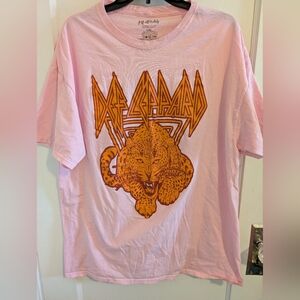 Unisex Pink Def Leppard Graphic T-shirt L/ XL